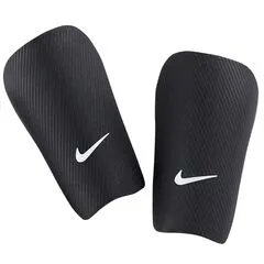 Nike Nagolenniki J CE SP2162 010, Kolor: czarny, Rozmiar: M Nike Nagolenniki J CE SP2162 010, Kolor: czarny, Rozmiar: M