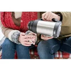 Termos czy kubek termiczny - co wybrać na zimowe wyprawy?