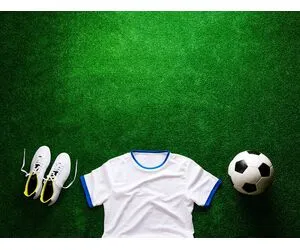 Jak skompletować strój piłkarski?