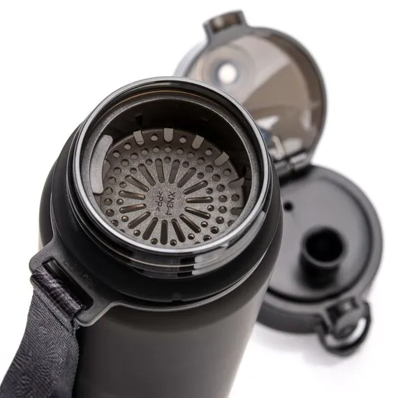 METEOR Bidon Sportowy 500 ml czarno-biały, Kolor: czarny, Waga: 0.15, 4 zdjęcie METEOR Bidon Sportowy 500 ml czarno-biały, Kolor: czarny, Waga: 0.15, 4 zdjęcie