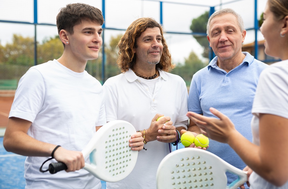 Padel to sport dla każdego.