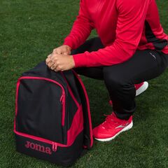 JOMA ESTADIO III plecak sportowy na trening z kieszenią na buty 400234.106 czarny/czerwony, Kolor: czarno-czerwony, Rozmiar: S