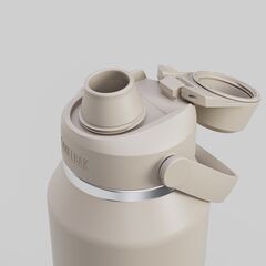 Butelka termiczna CAMELBAK Thrive Chug Insulated SST srebrna