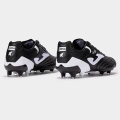 JOMA AGUILA CUP Buty piłkarskie męskie lanki na naturalną nawierzchnie ACUS2401FG czarne, Kolor: czarny, Waga: 1, Rozmiar: 43, 4 zdjęcie