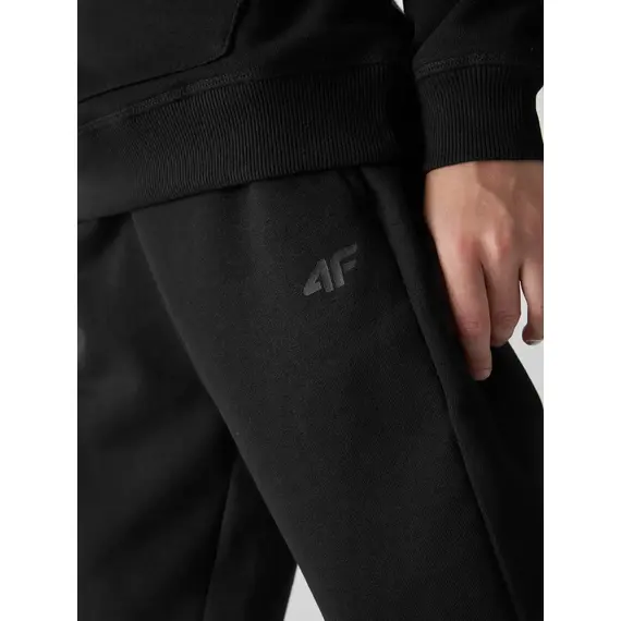 4F JUNIOR Spodnie dresowe chłopięce M761 czarne, Kolor: czarny, Rozmiar: 134, 4 zdjęcie