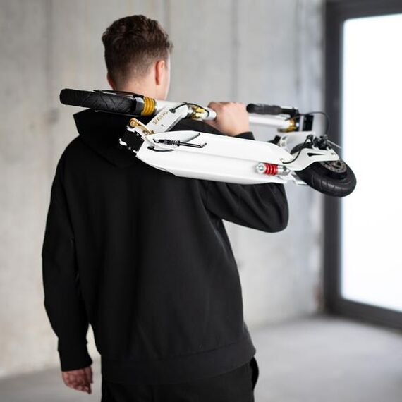 NILS EXTREME hulajnoga z hamulcem tarczowym HM209T, Kolor: biało-złoty, Waga: 1, 14 zdjęcie