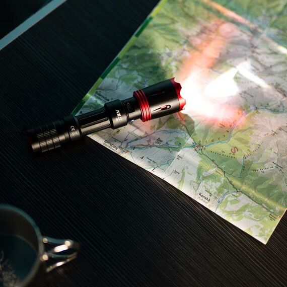 NILS CAMP latarka turystyczna LED 1000 LM NC0004 czarna, 6 zdjęcie