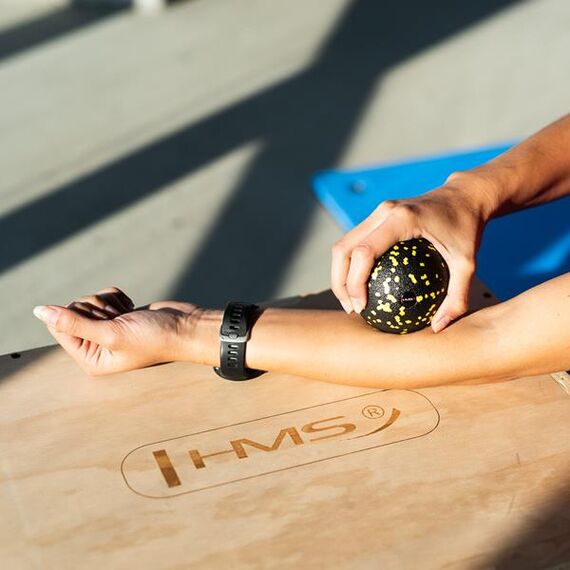 HMS FSBM04 BLACK-YELLOW SET ZESTAW DO MASAŻU WAŁKI/PIŁKI(4 szt), 5 zdjęcie