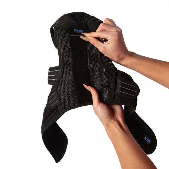 ONE FITNESS KP207 KOREKTOR POSTAWY, Kolor: czarny, Rozmiar: M, 4 zdjęcie