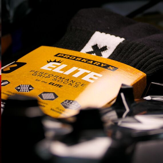 PROSKARY skarpety piłkarskie antypoślizgowe ELITE niebieskie, Kolor: czarny, Rozmiar: 41-47, 3 zdjęcie PROSKARY skarpety piłkarskie antypoślizgowe ELITE niebieskie, Kolor: czarny, Rozmiar: 41-47, 3 zdjęcie