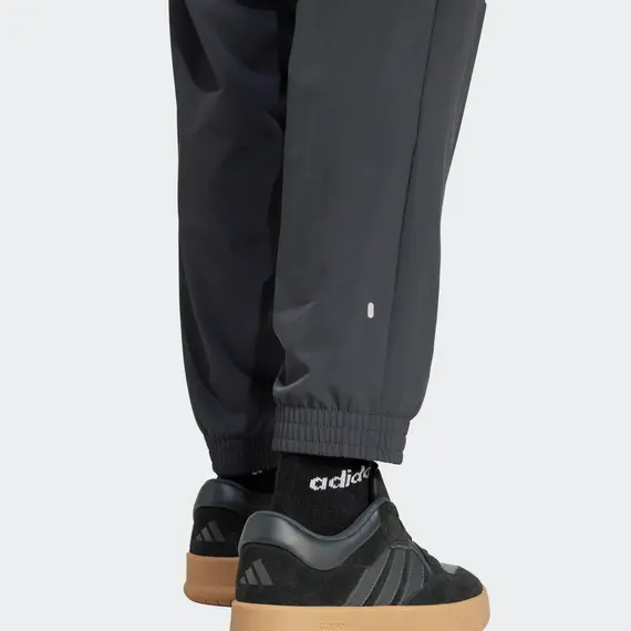 ADIDAS spodnie dresowe Real Madryt C.F czarne, Kolor: czarny, Waga: 0.2, Rozmiar: M, 3 zdjęcie