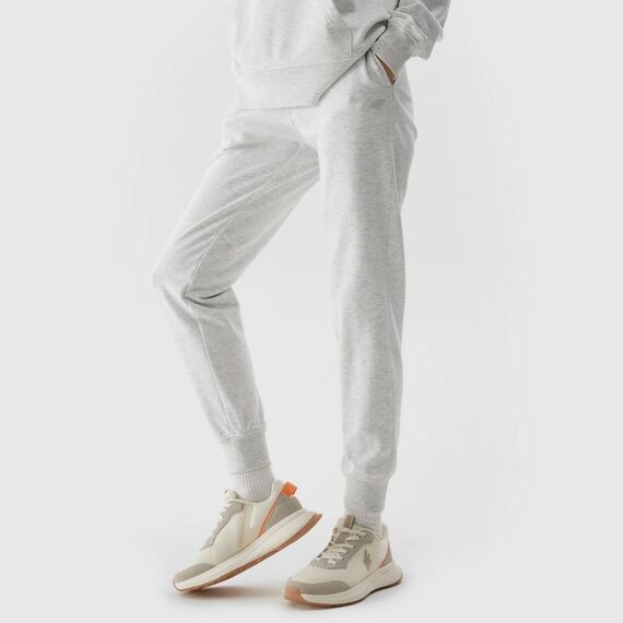 4F spodnie dresowe damskie 4FWSS24TTROF606 szare, Kolor: CHŁODNY JASNY SZARY MELANŻ, Rozmiar: S