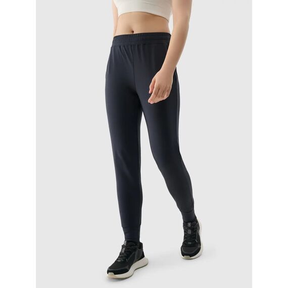 4F spodnie dresowe treningowe damskie 4FRSS25TFTRF0789 czarne, Kolor: czarny, Rozmiar: M, 3 zdjęcie 4F spodnie dresowe treningowe damskie 4FRSS25TFTRF0789 czarne, Kolor: czarny, Rozmiar: M, 3 zdjęcie