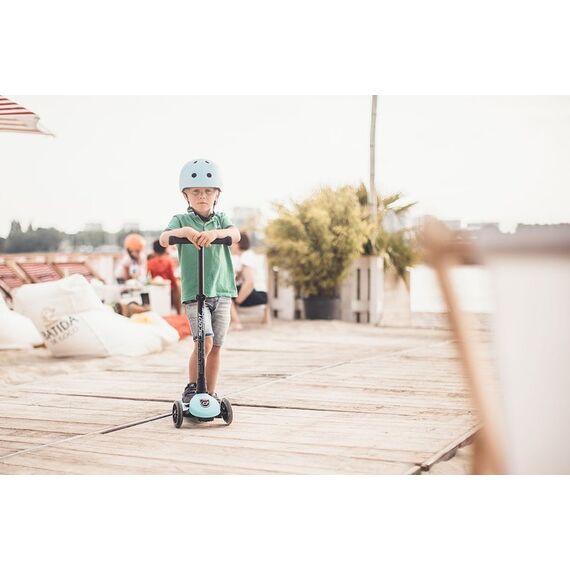 SCOOTANDRIDE Highwaykick 3 LED Hulajnoga ze świecącymi kółkami