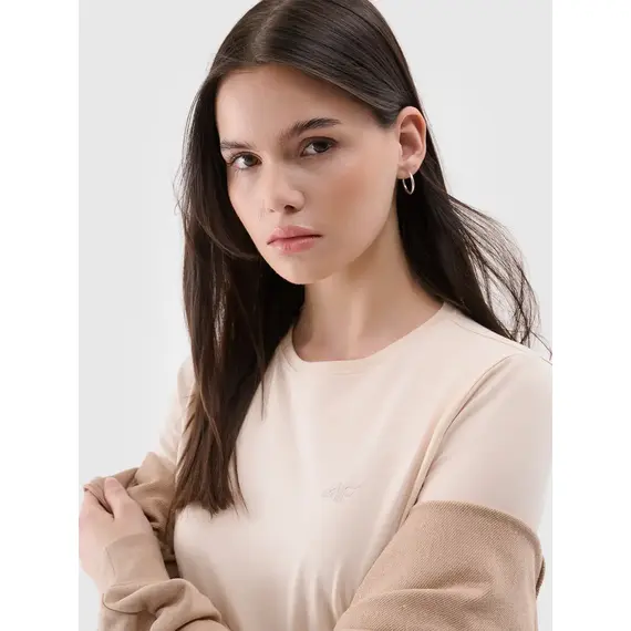 4F koszulka bawełniana damska do ćwiczeń 4FWSS25TTSHF2351 beżowa, Kolor: beżowy, Rozmiar: S, 4 zdjęcie 4F koszulka bawełniana damska do ćwiczeń 4FWSS25TTSHF2351 beżowa, Kolor: beżowy, Rozmiar: S, 4 zdjęcie