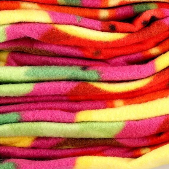 NILS CAMP koc turystyczny z warstwą aluminiową 200x200cm NC2223 różowy, Kolor: różowy, 13 zdjęcie NILS CAMP koc turystyczny z warstwą aluminiową 200x200cm NC2223 różowy, Kolor: różowy, 13 zdjęcie