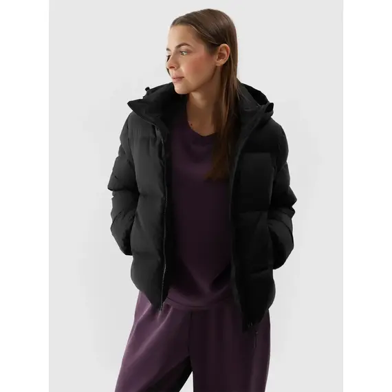 4F kurtka damska zimowa puchowa z kapturem 4FWAW25TDJAF594 czarna
