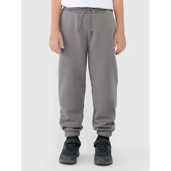 4F spodnie chłopięce z miękkim meszkiem wewnątrz z haftem