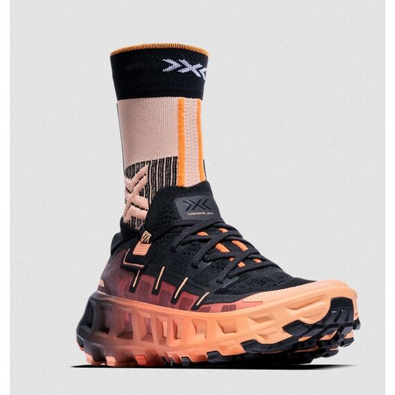 Buty biegowe X-Bionic TERRASKIN X01 X BLACK/DARK PEACH/FRESH PEACH czarno-pomarańczowe, Kolor: czarny, Rozmiar: 8, 2 zdjęcie