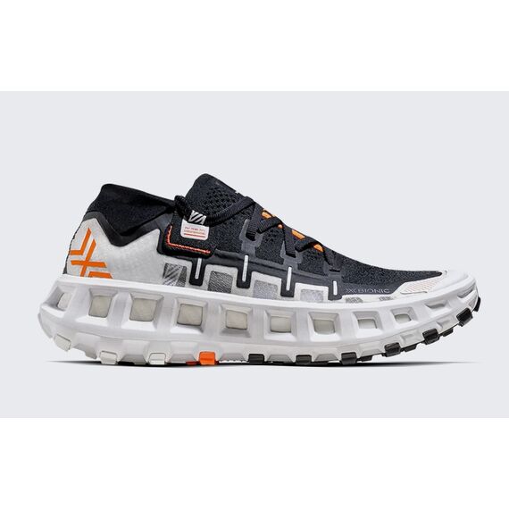 Buty biegowe X-Bionic TERRASKIN X01 X WHITE/X BLACK czarno-białe, Kolor: biały, Rozmiar: 4 Buty biegowe X-Bionic TERRASKIN X01 X WHITE/X BLACK czarno-białe, Kolor: biały, Rozmiar: 4