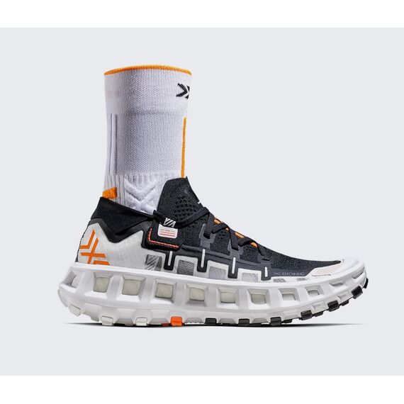 Buty biegowe X-Bionic TERRASKIN X01 X WHITE/X BLACK czarno-białe, Kolor: biały, Rozmiar: 4, 7 zdjęcie Buty biegowe X-Bionic TERRASKIN X01 X WHITE/X BLACK czarno-białe, Kolor: biały, Rozmiar: 4, 7 zdjęcie