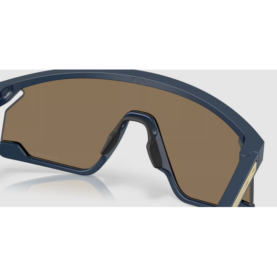 OAKLEY okulary przeciwsłoneczne z pokrowcem BXTR Matte Abyss w/ Prizm 24K