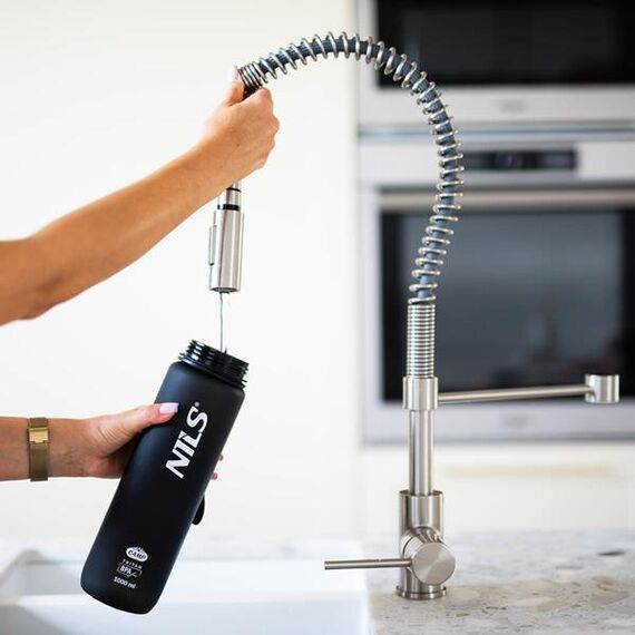 NILS CAMP NCD68 butelka tritanowa butelka na wodę 1000 ml pomarańczowa/niebieska, Kolor: czarny, 3 zdjęcie