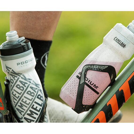 CAMELBAK Bidon Podium Chill z izolacją termiczną, Kolor: biały, Pojemność (ml): 710 ml, 2 zdjęcie